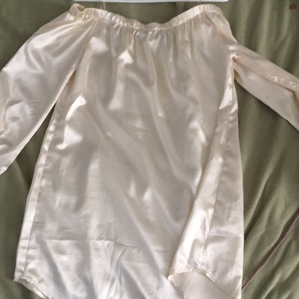 Cute blouse/dress